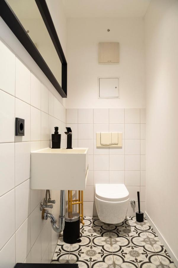 Modernes Studio Im Herzen Pirnas Exteriör bild