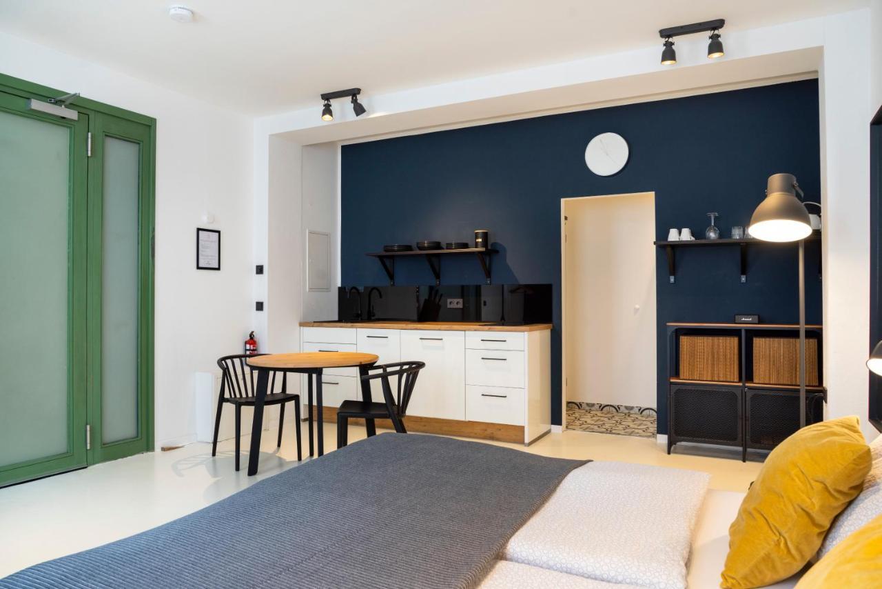 Modernes Studio Im Herzen Pirnas Exteriör bild